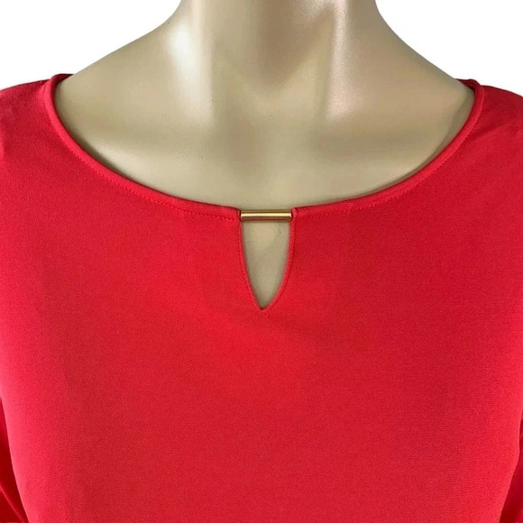 Chico's Casual Jersey Tops Blouse Women Size M Red Pullover Metal Keyhole Neck - Picture 7 of 16